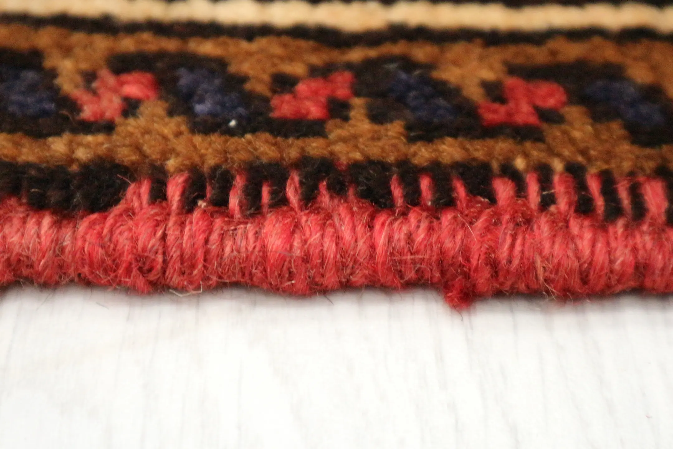 Persian Heriz Rug HER019000 195 X 147