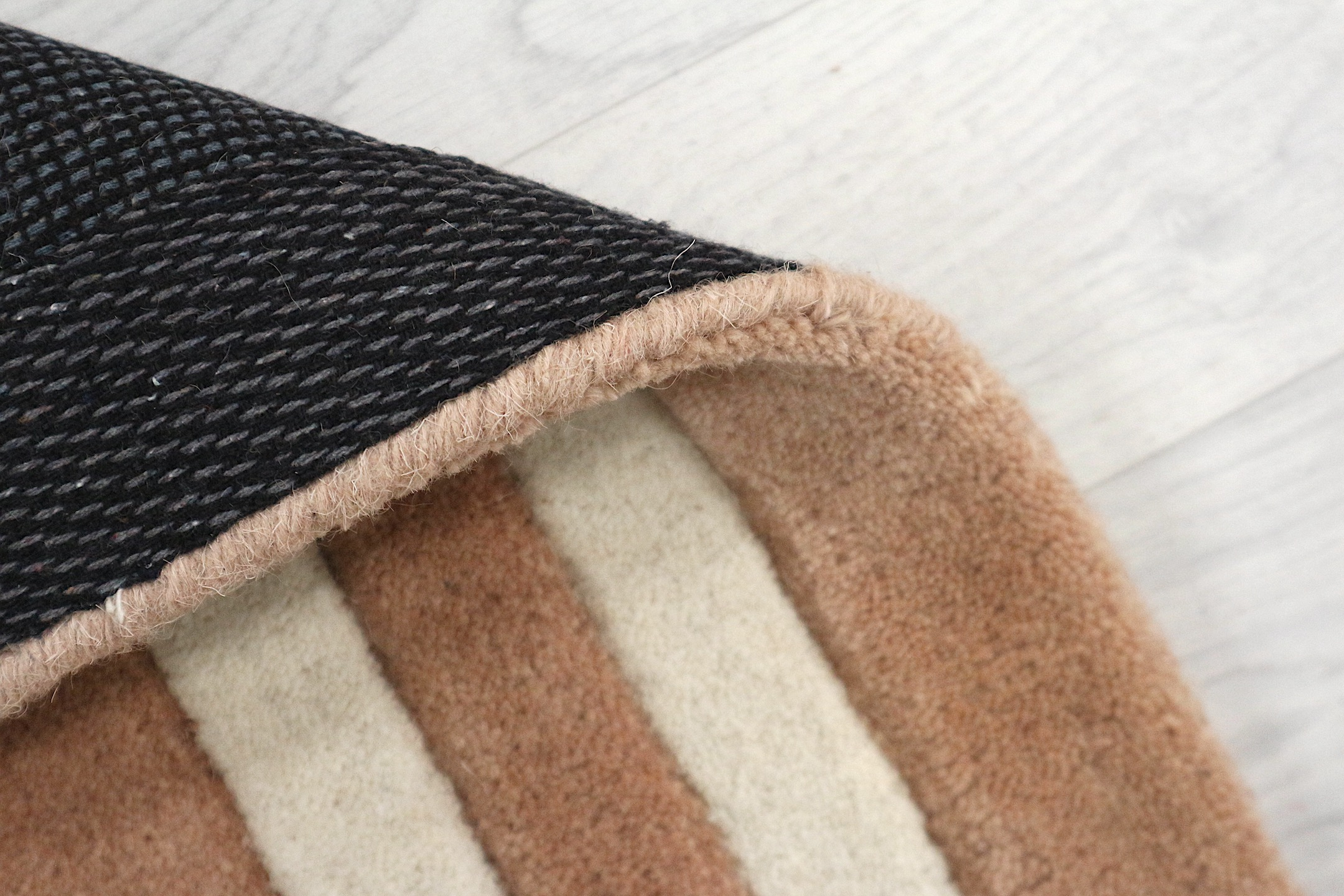 Premium lippa rug HPP409
