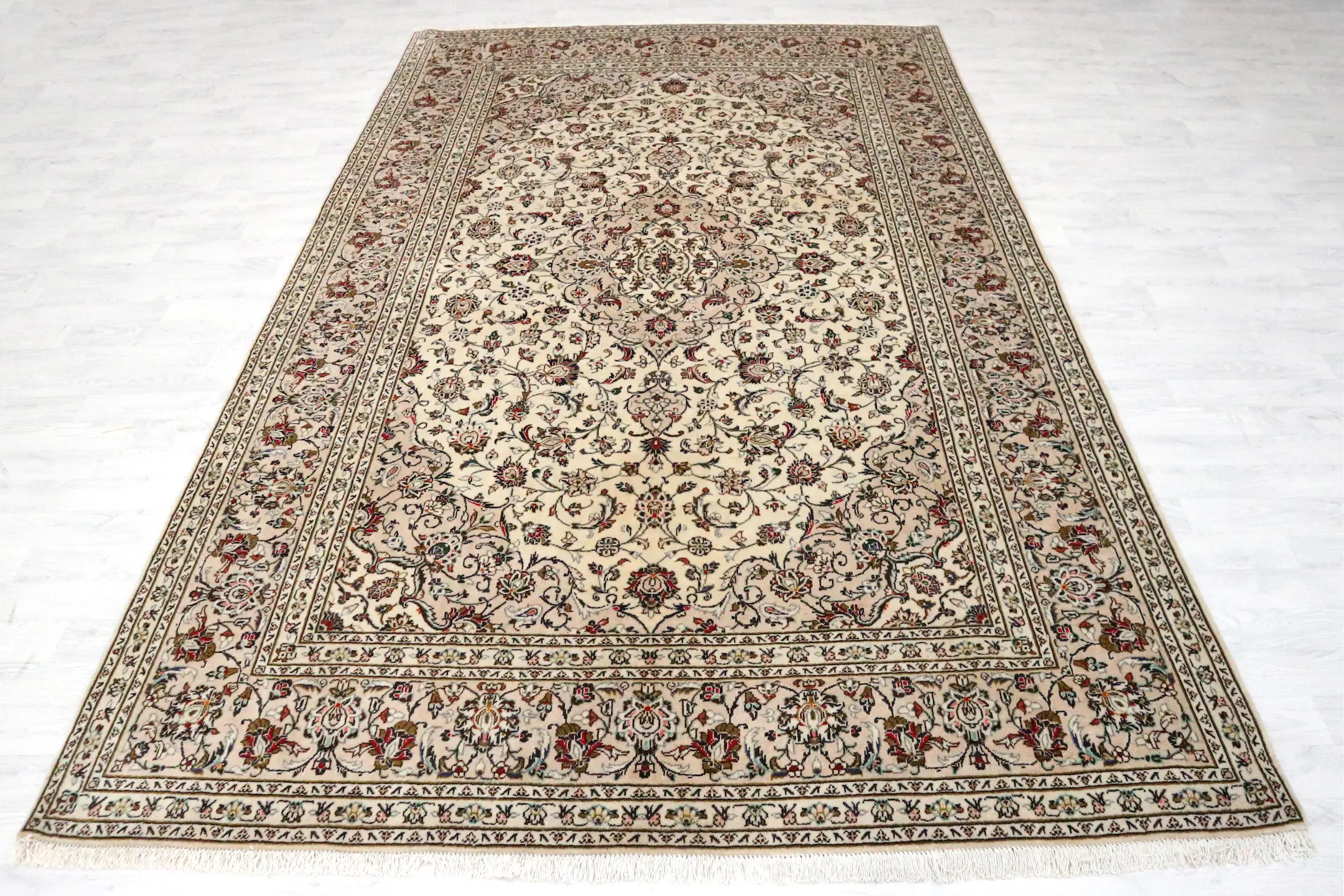 Persian Meshed Rug PEC027CHE 341x239