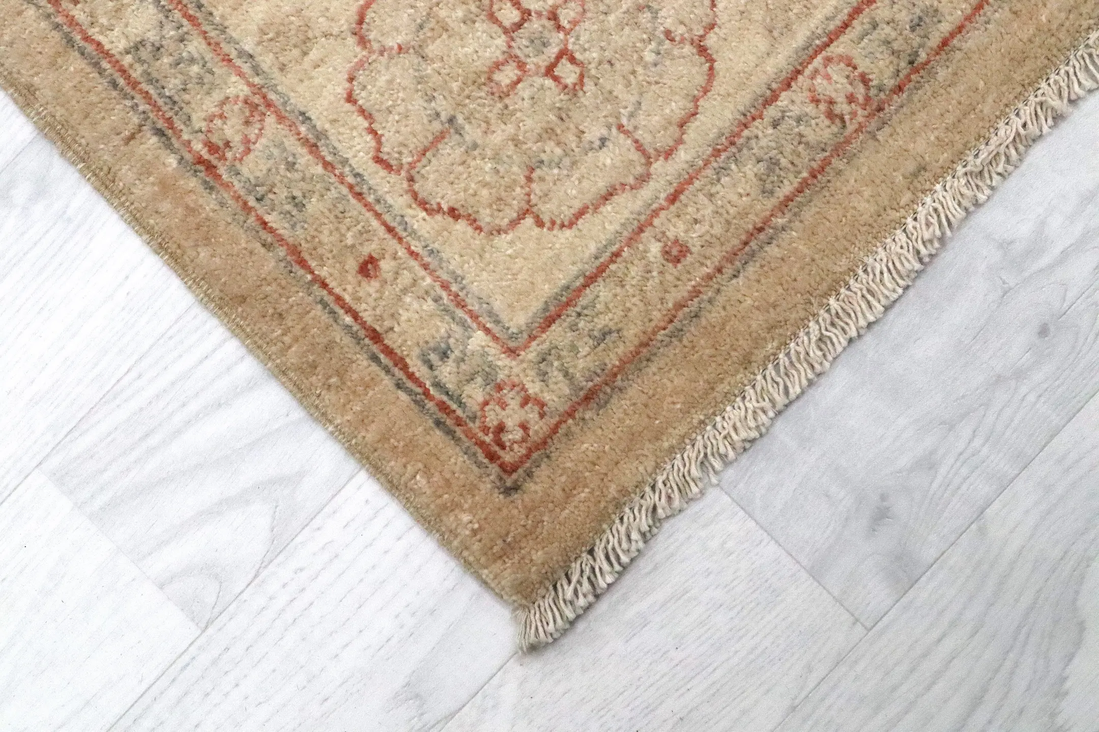 Afghan Vegetable Dyed Rug AVE022097 271 X 185