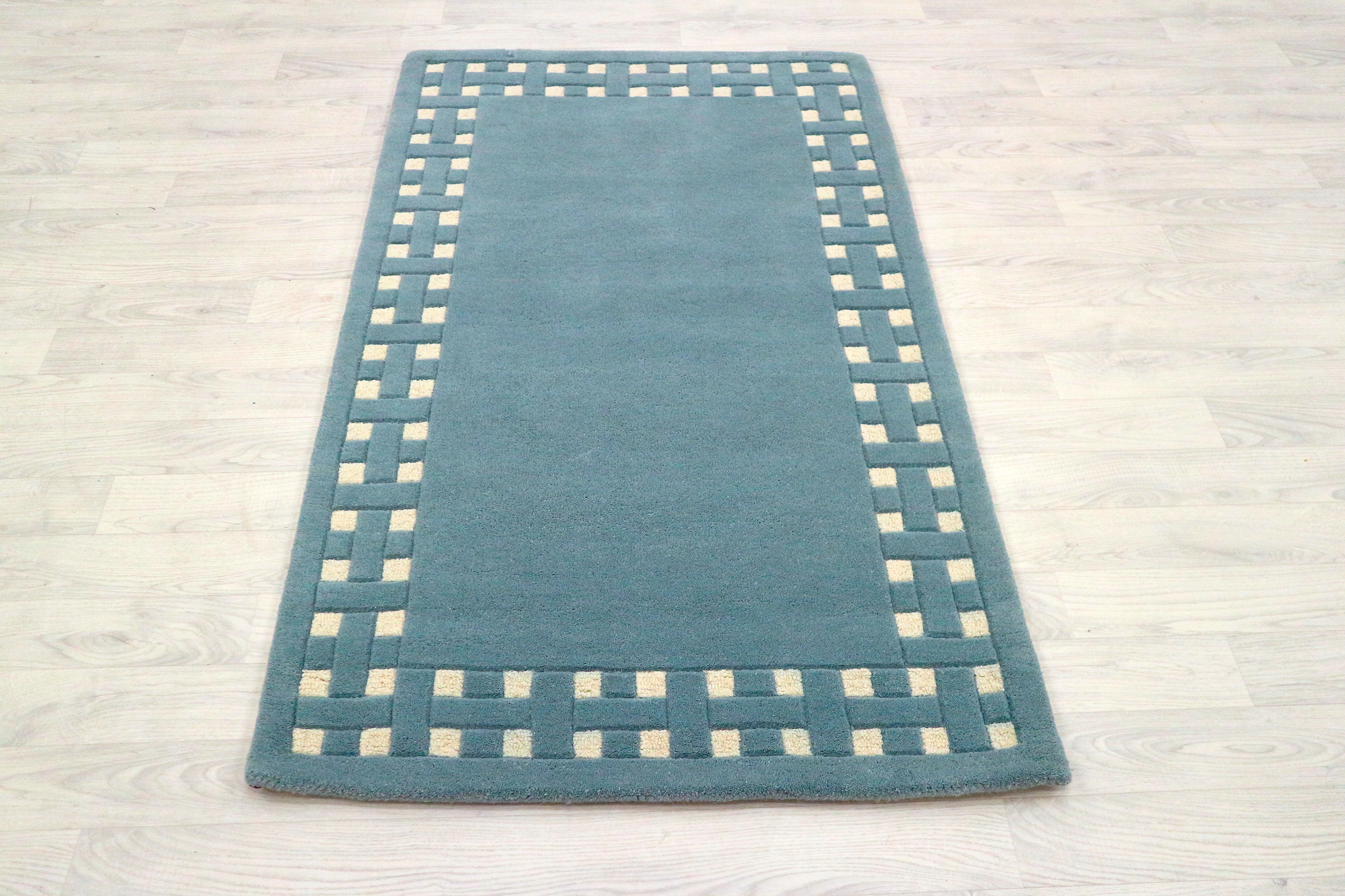 Basket Weave Design rug - 100% wool Indian rug HMP311