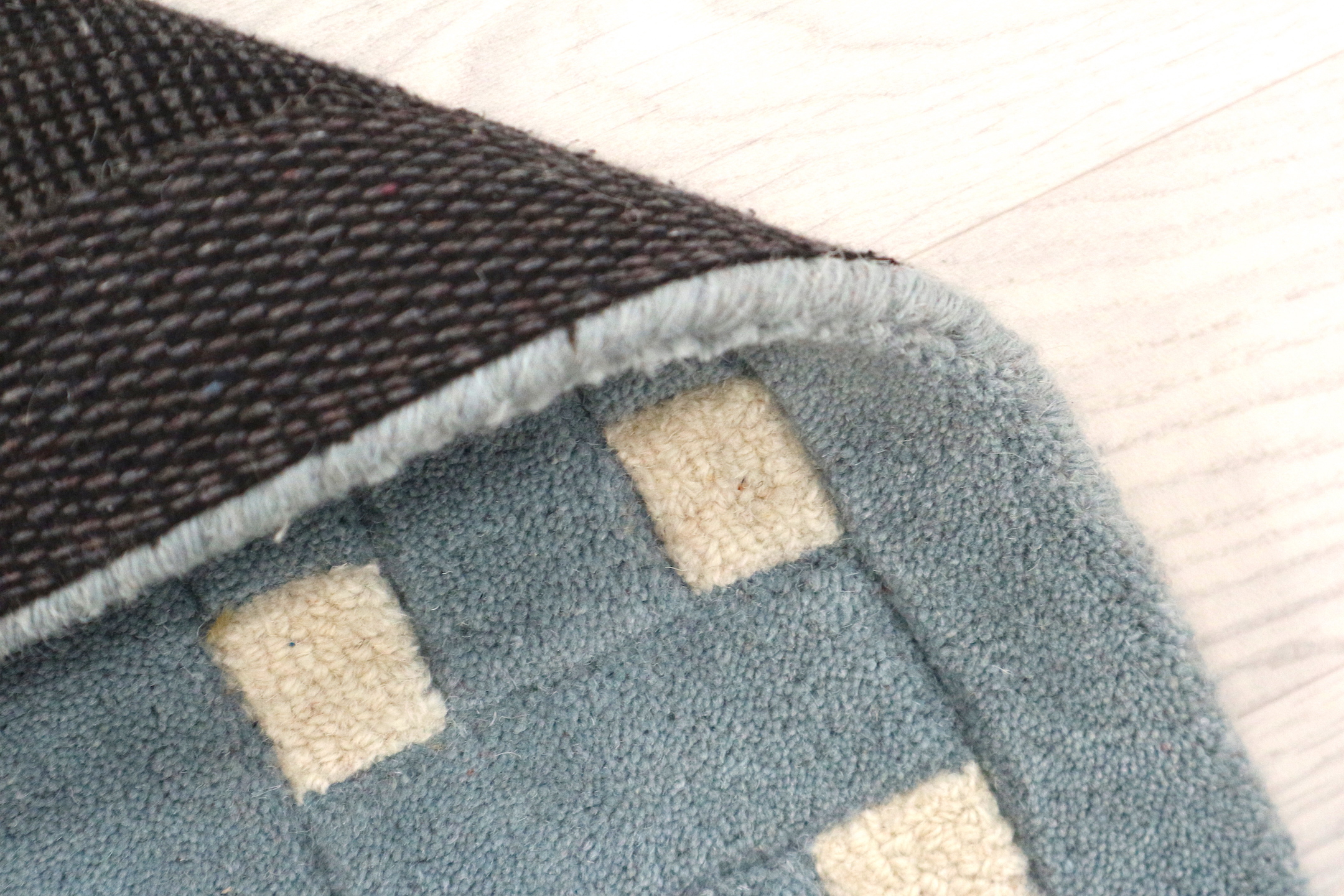 Basket Weave Design rug - 100% wool Indian rug HMP311