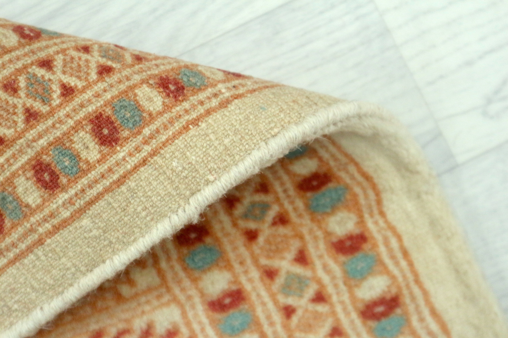 Fine Pakistan Bokhara Rug - Beige - Handknotted 100% wool Bokhara rug BOF044