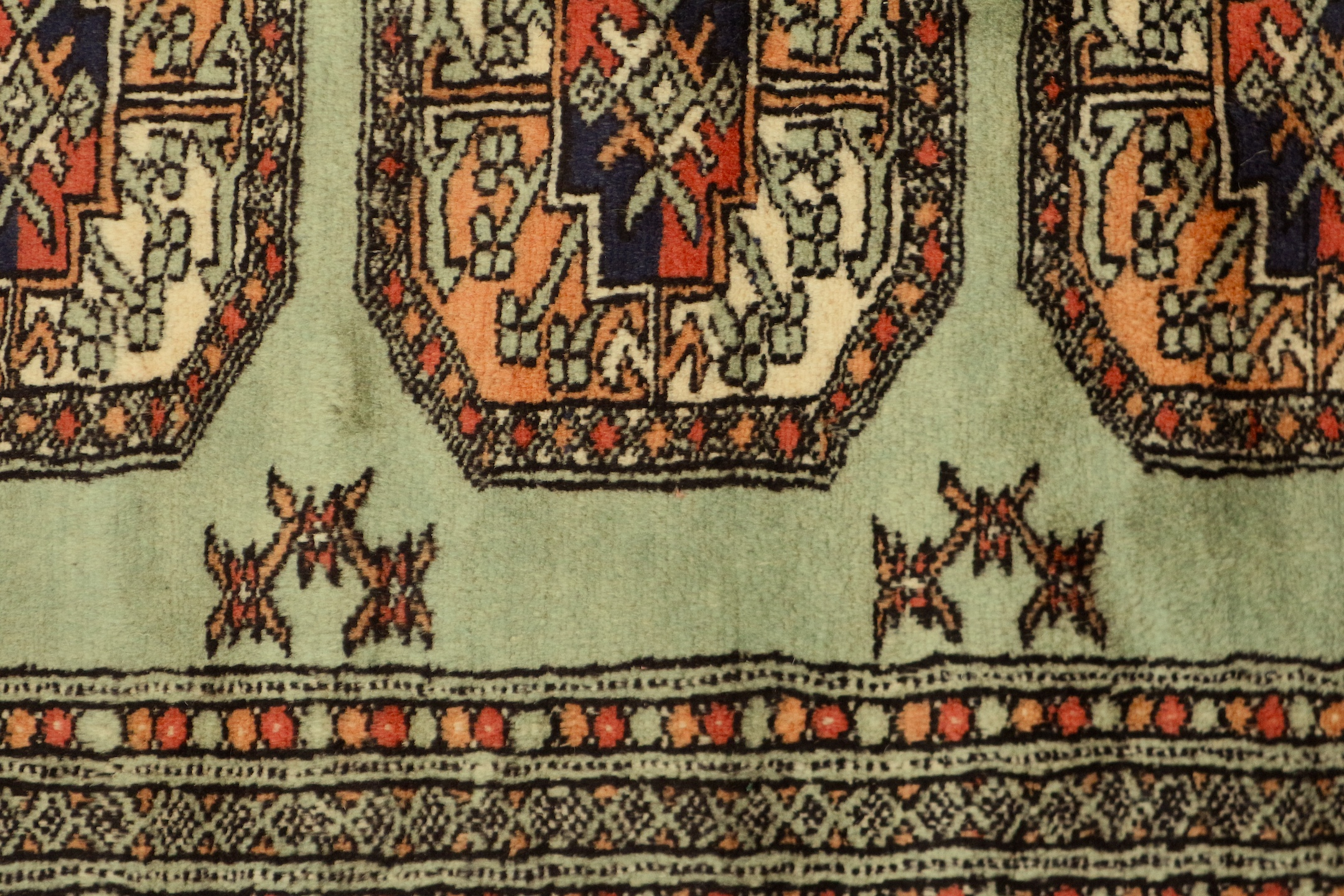 Fine Pakistan Bokhara Rug - Green - Handknotted 100% wool Bokhara rug BOKF42