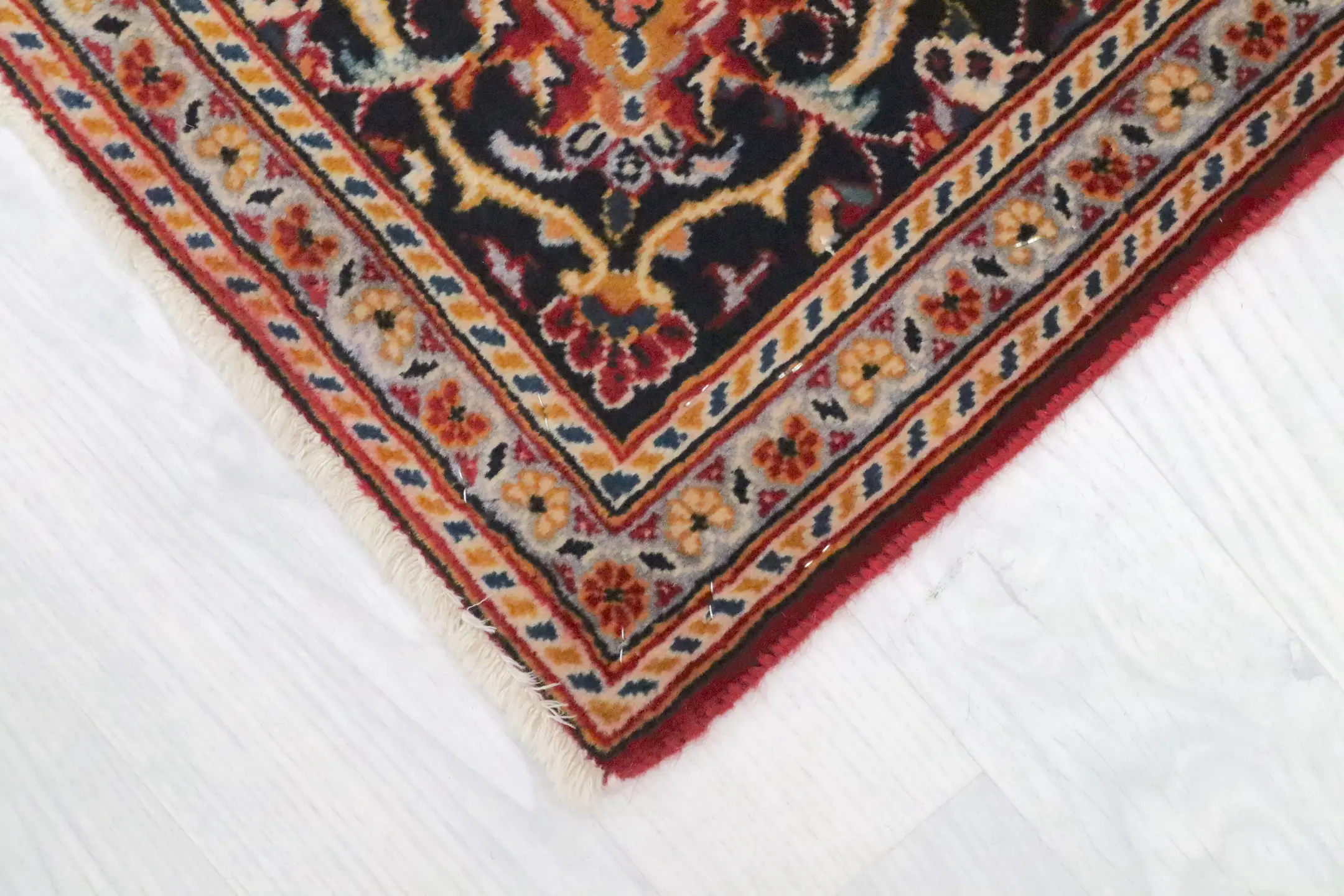 Persian Keshan Rug PER019CHE 204 X 137