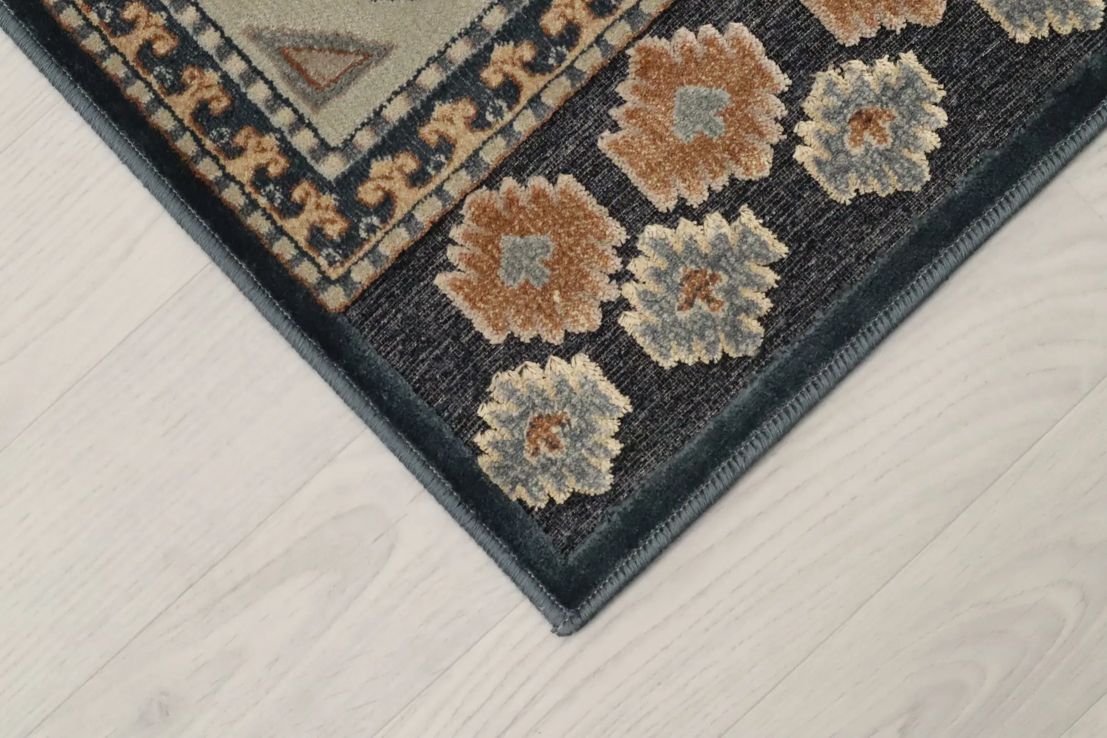 Vintage Design Rug - Multicoloured - Machine Woven ZCA015