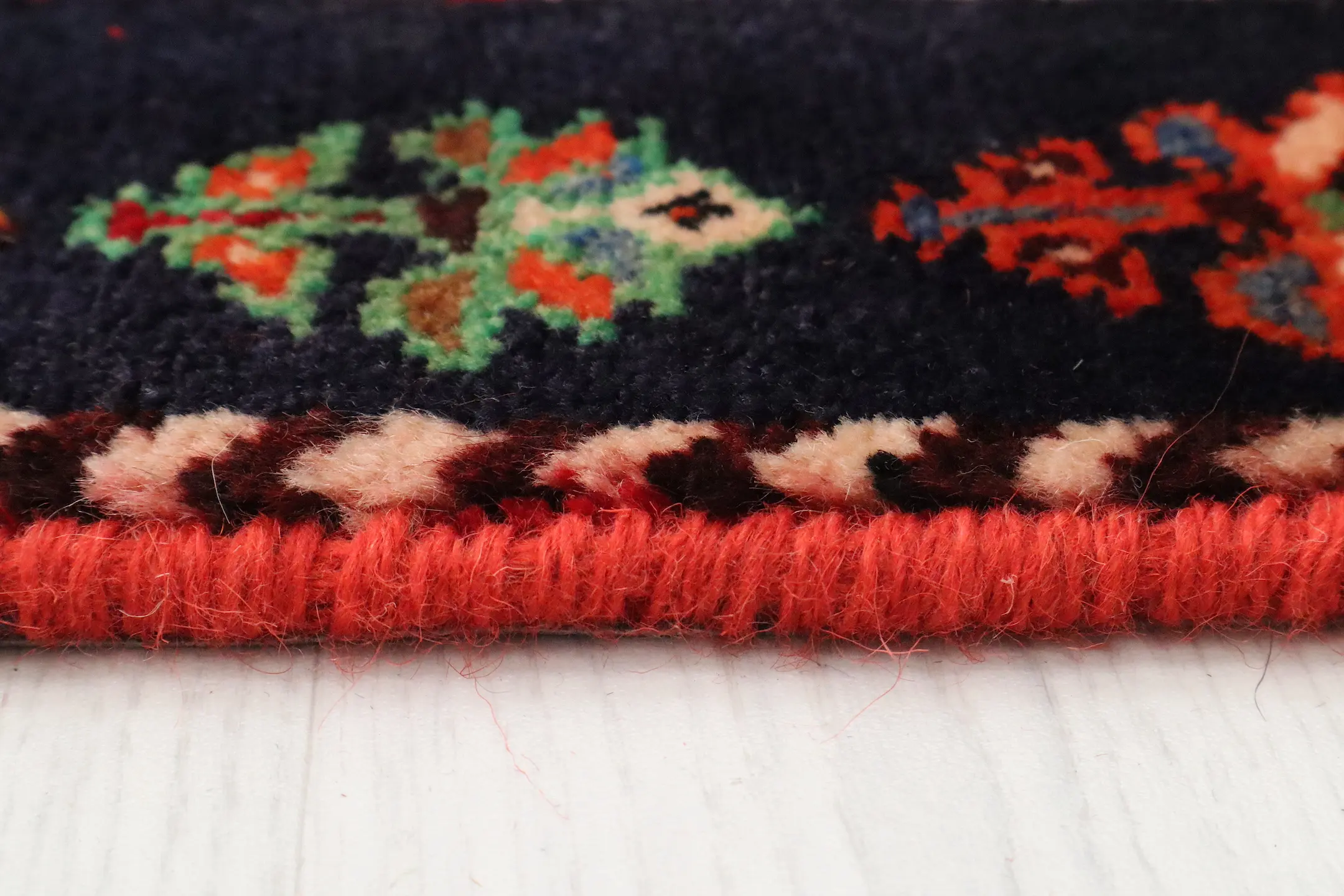 Persian Quashkai Rug QUA019000 226 X 134