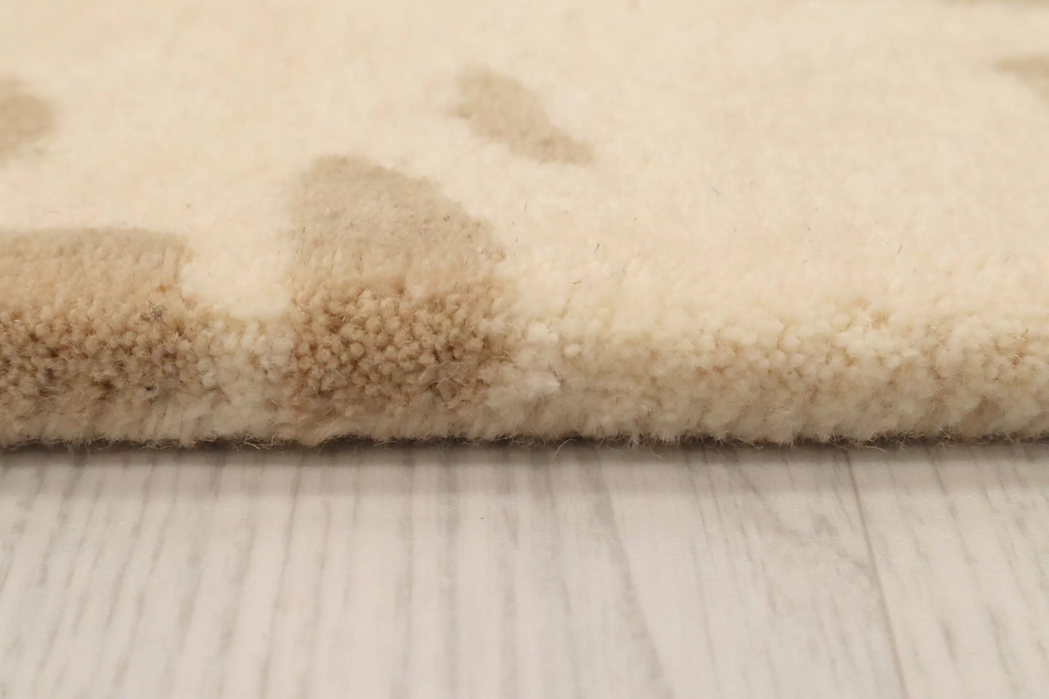 Ella Claire Indian Rug - Brown and Beige - ECAC04