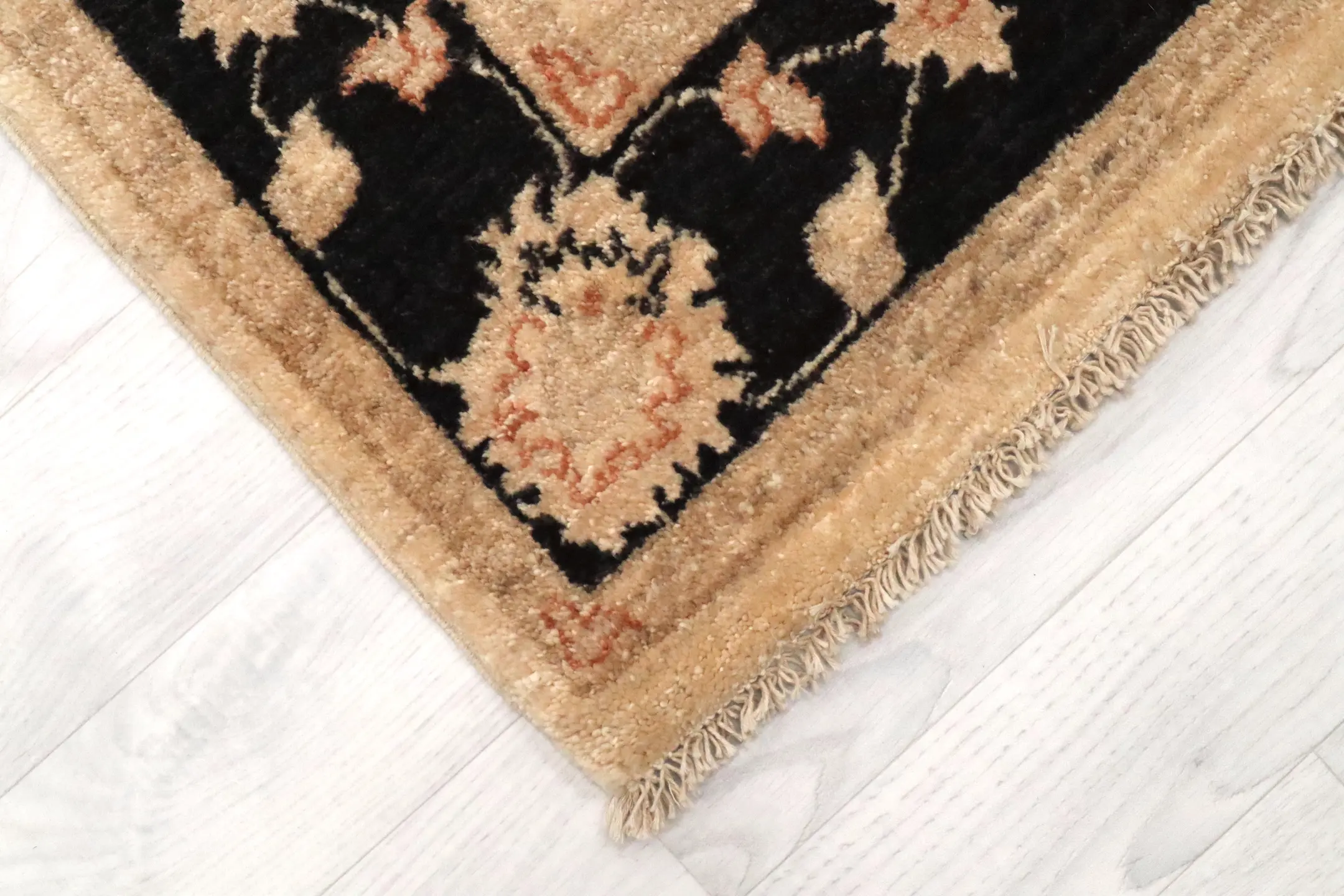 Afghan Veg Dye Rug AVE013029 1.43 x .92