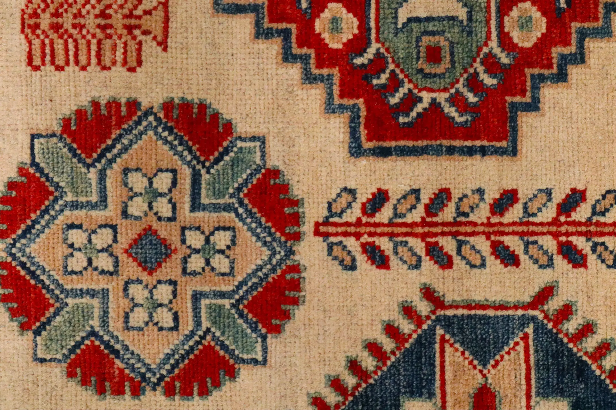 Afghan Kaynak Rug AKA027CHE 343 X 250
