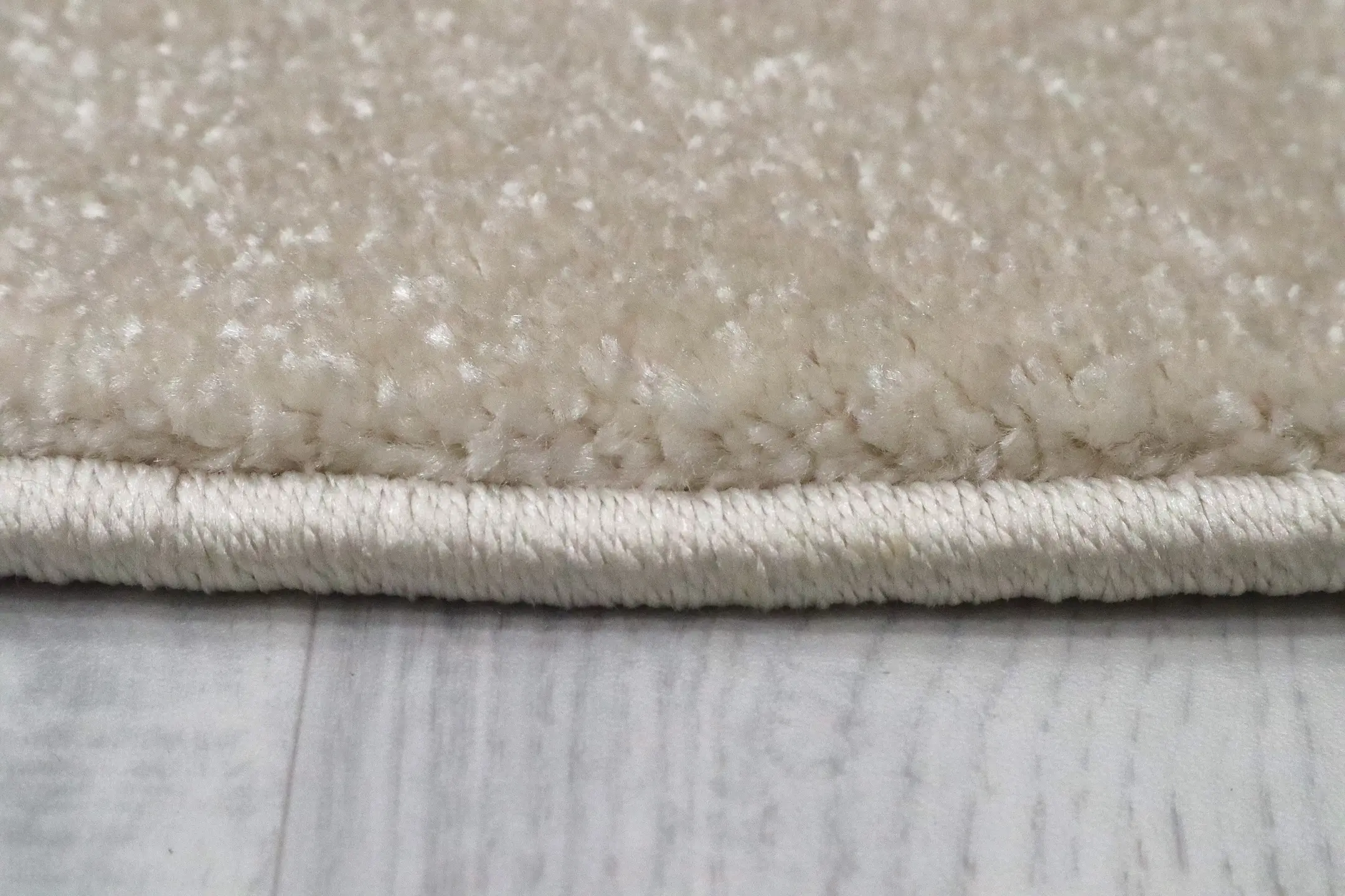Modern Rug Zzm013004 150cm x 80cm