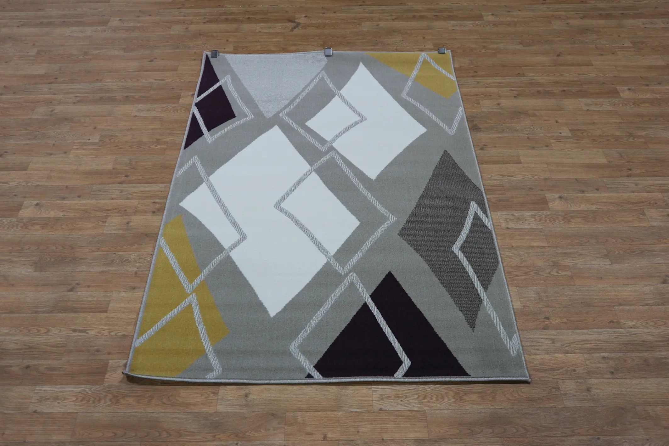Modern Rug ZZM018101 170 x 120