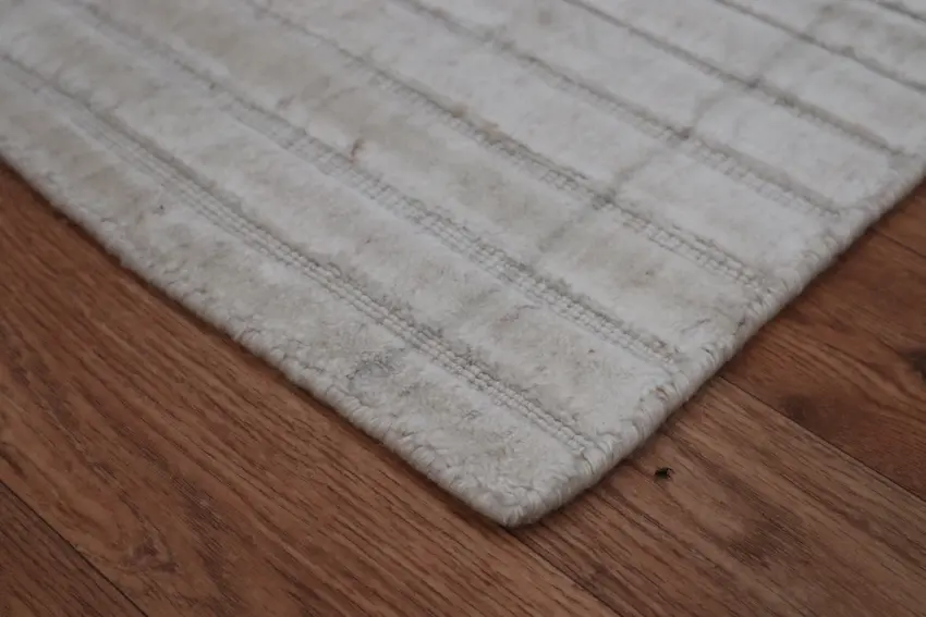 Lippa Tip Sheered Rug IHV018005 183 x 122