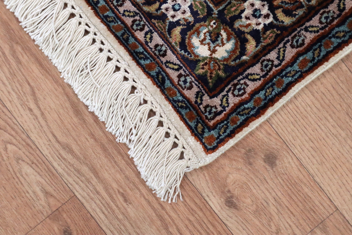 Kashmir Silk Rug KSK006084 92 X 62
