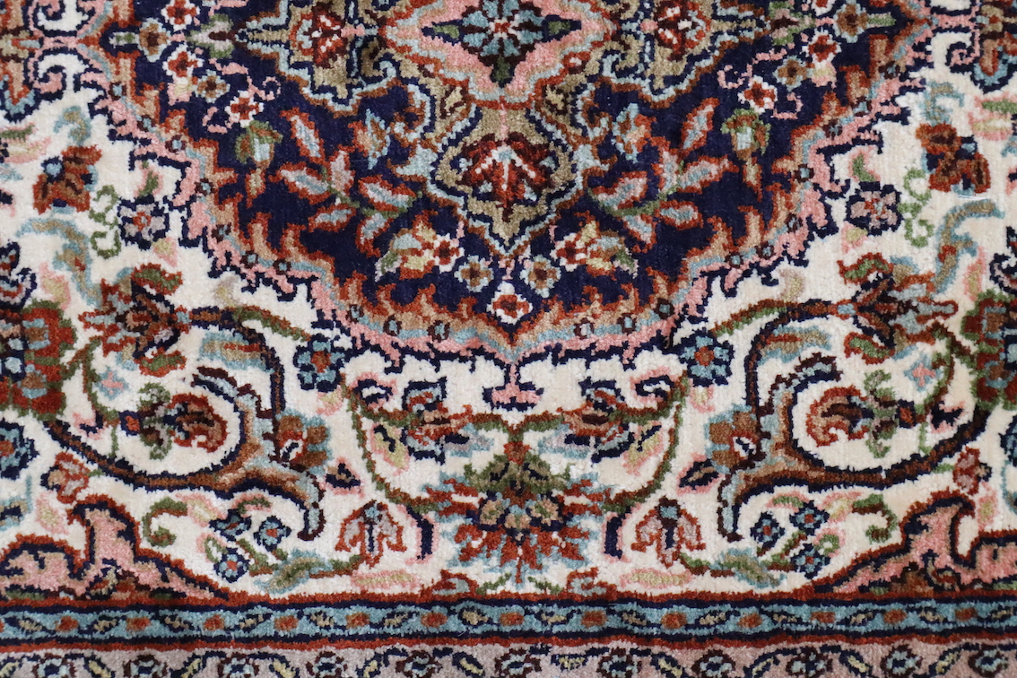 Kashmir Silk Rug KSK006084 92 X 62