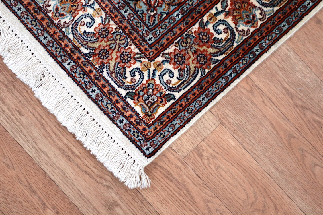 Kashmir Silk Rug KSK013075 156 X 94