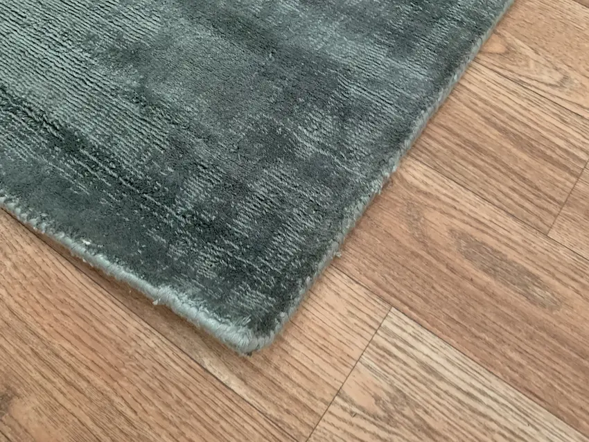 Modern Rug HHV018C05 183 X 122