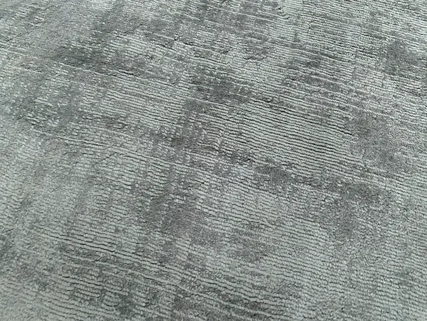 Modern Rug HHV018C05 183 X 122