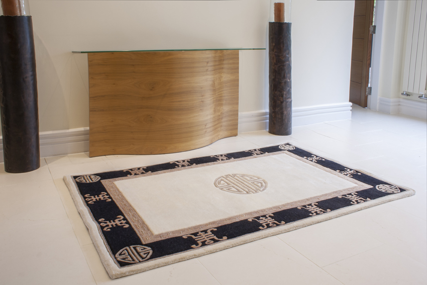Indian Superwashed  Rug - Cream & Black - Indian Fu Shou design Rug ISW108