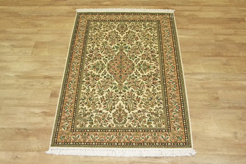 Kashmiri Silk Rug KSK013094 155x104