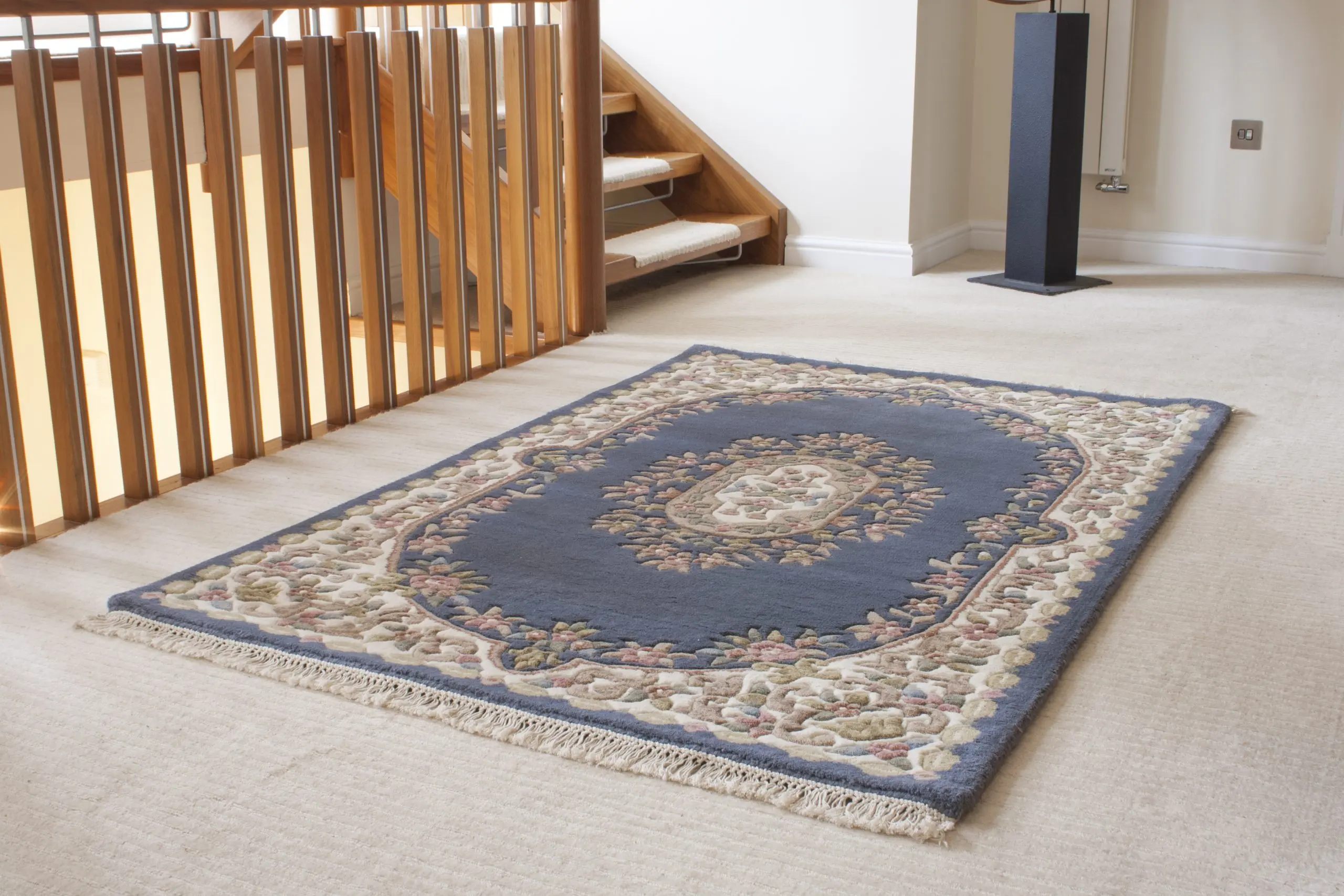 Mahal Indian Rug - Grey & Cream - Handknotted Floral design Indian rug