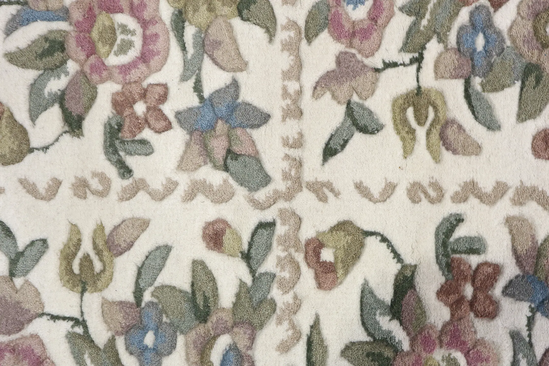 Mahal Indian Rug - Cream - Handknotted design Indian rug MAH040