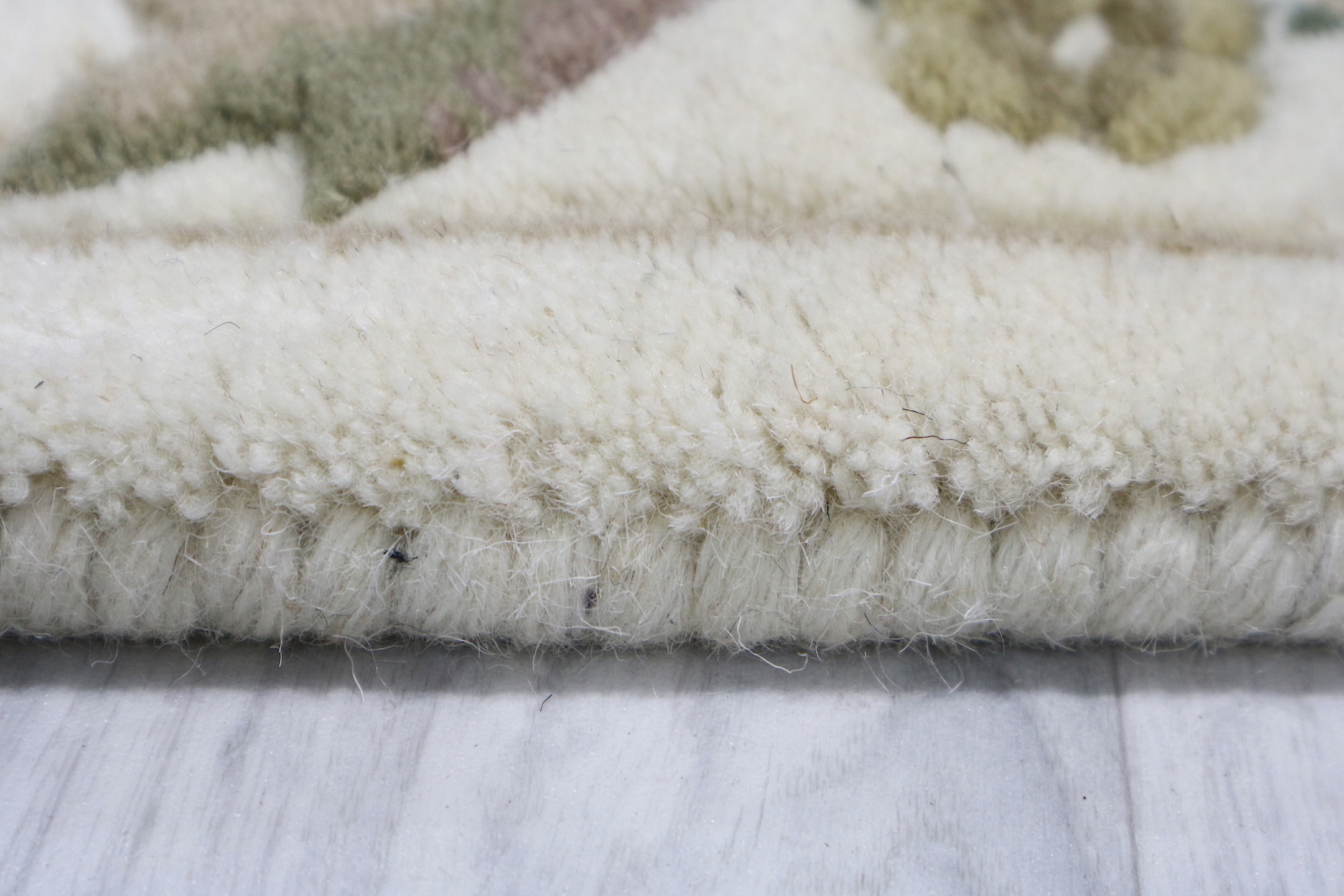 Mahal Indian Rug - Cream - Handknotted design Indian rug MAH040