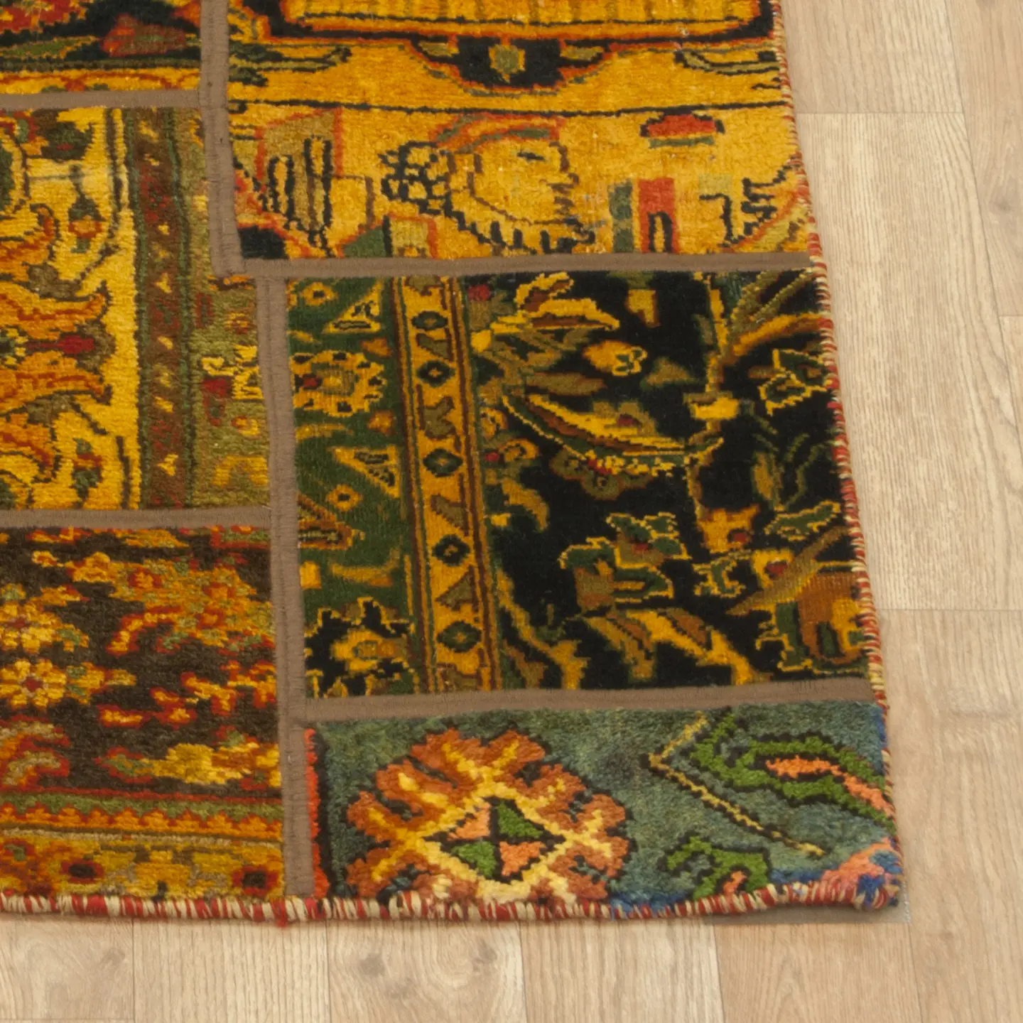 Persian Patchwork Rug PER011PAT 130x84