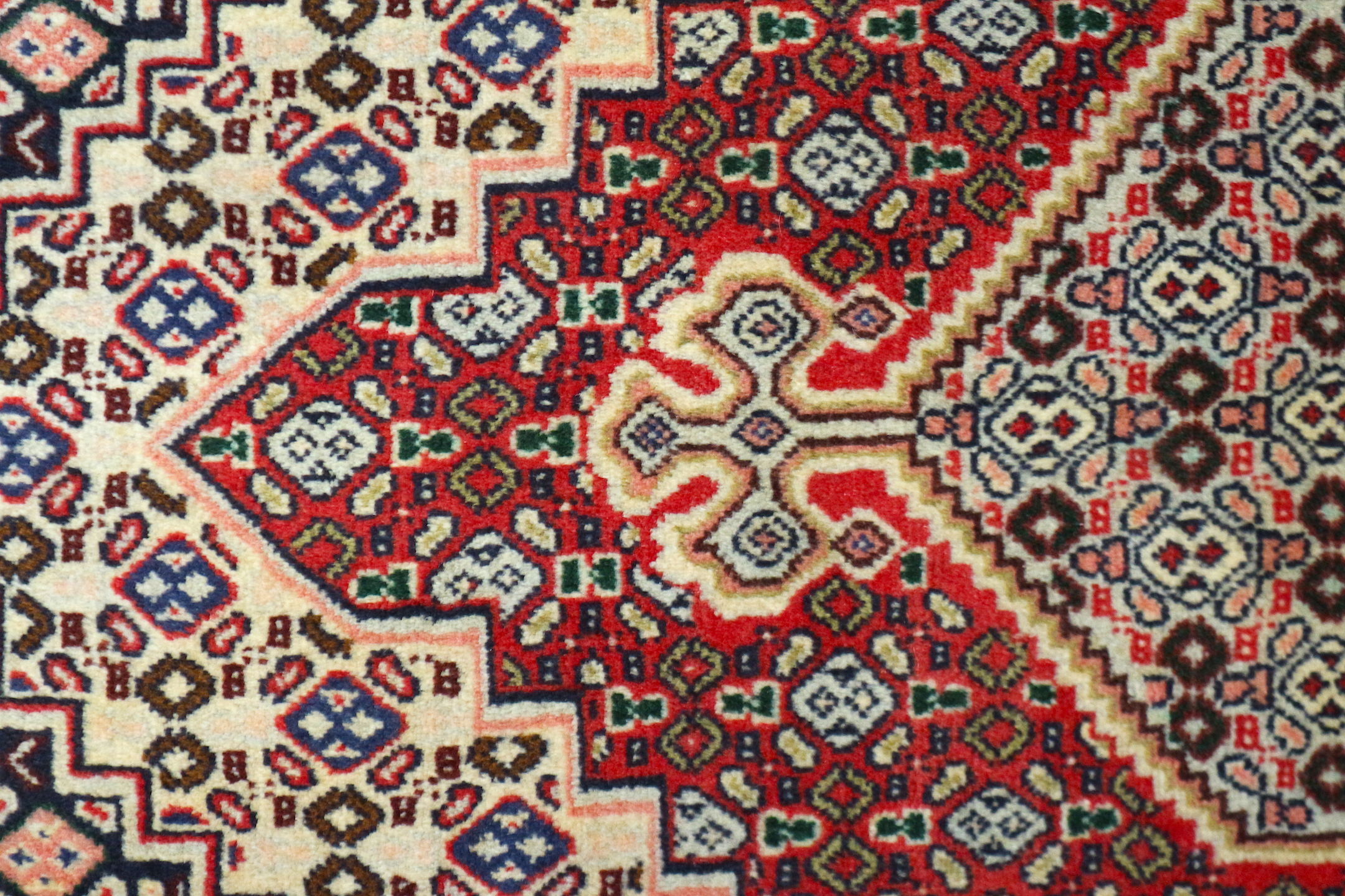 Persian Senna Rug PSE014000 160 x 125