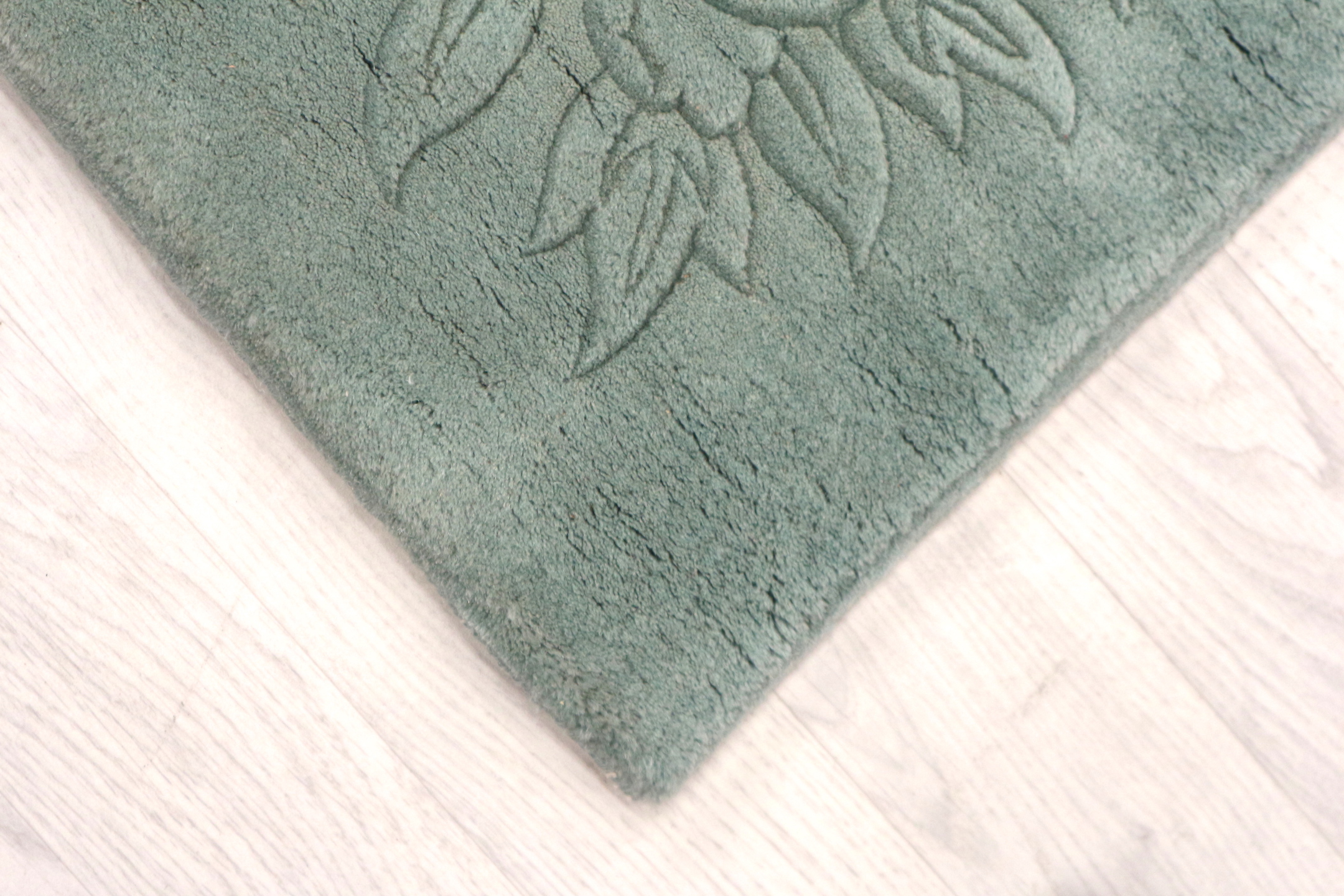 Plain carved Chinese rug - Green - Handknotted 100% wool rug with Floral design FAU000500 T