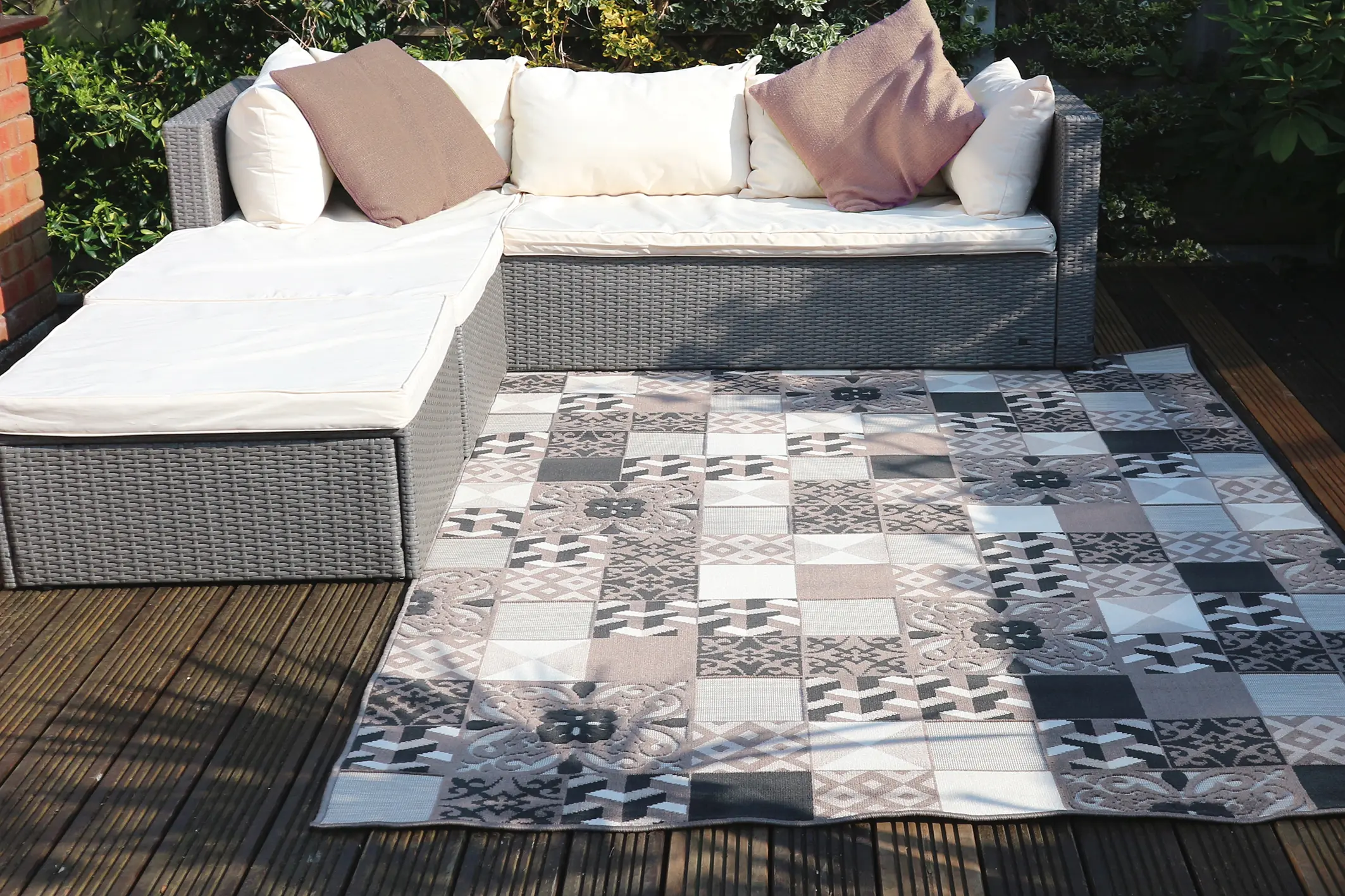 Outdoor rug - Neutral & Brown - Patchwork Design ZBF007