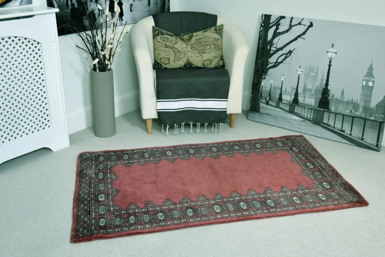 Fine Pakistan Bokhara Rug - Pink - Handknotted 100% wool Bokhara rug BOF048