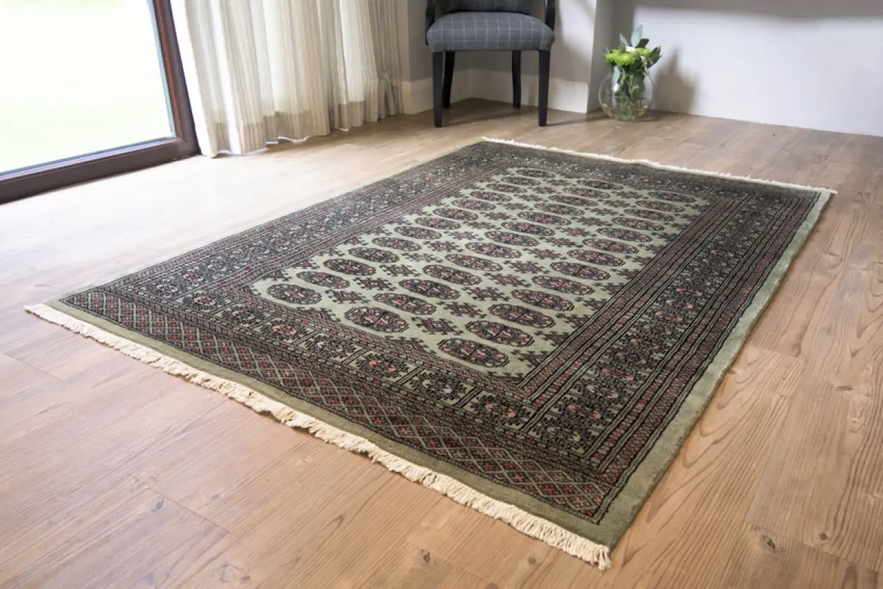Fine Pakistan Bokhara Rug - Green - Handknotted 100% wool Bokhara rug BOK042