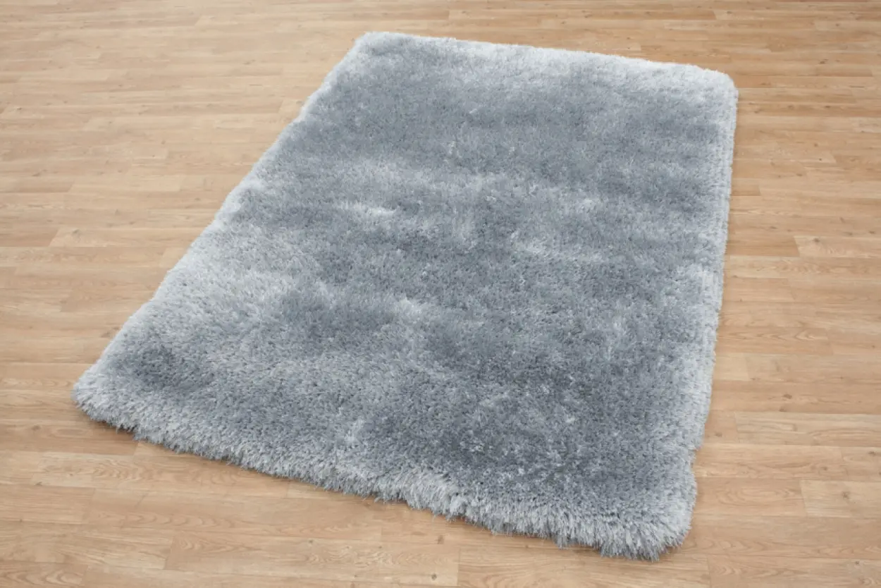 Shaggy Rug - Grey - Luxuriously soft Shaggy rug