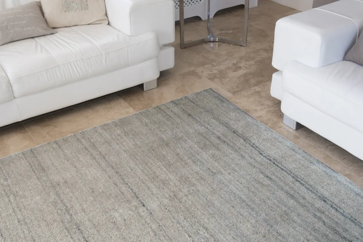 Royal Delhi rug - Grey - Plain neutral coloured handknotted rug DEL038