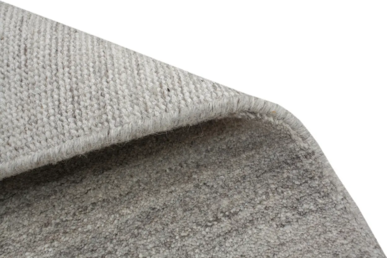 Royal Delhi rug - Grey - Plain neutral coloured handknotted rug DEL038