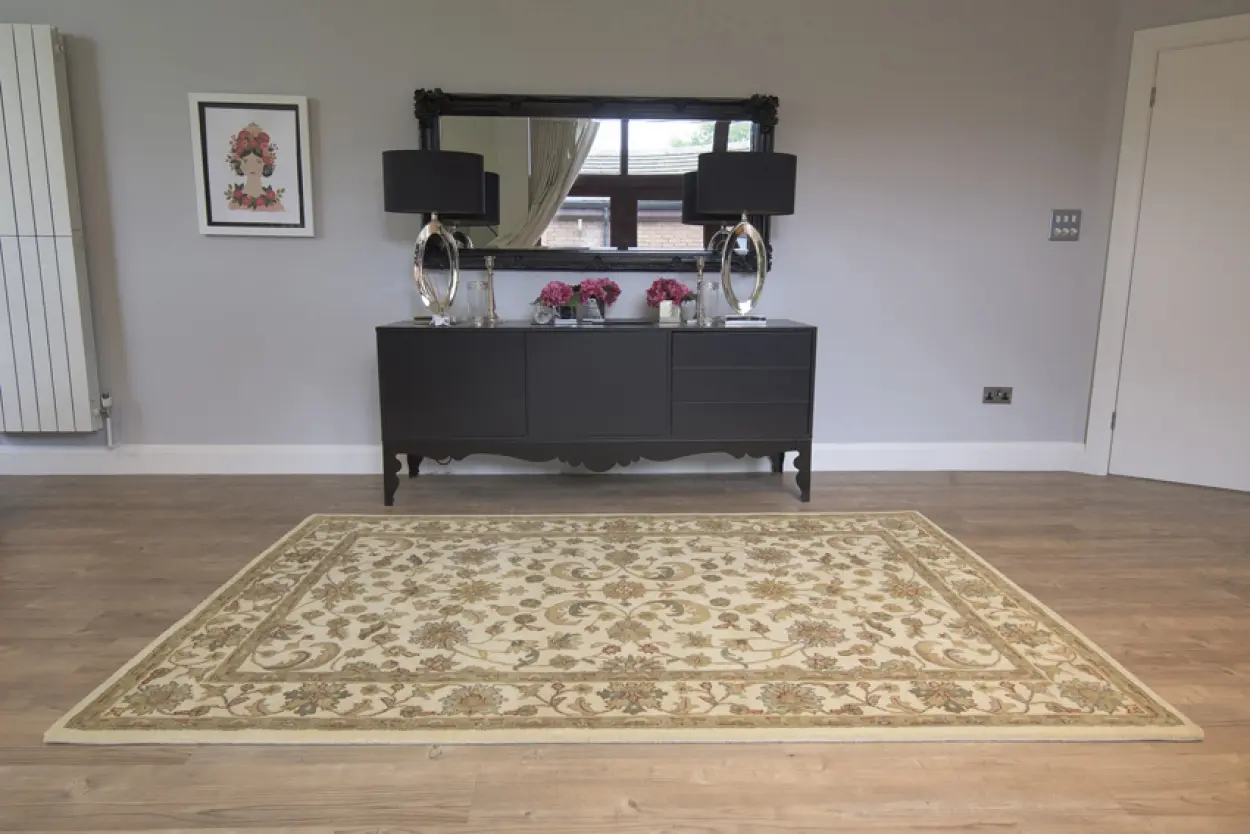 Indo Keshan rug - Cream - Handknotted rug with traditional Keshan design