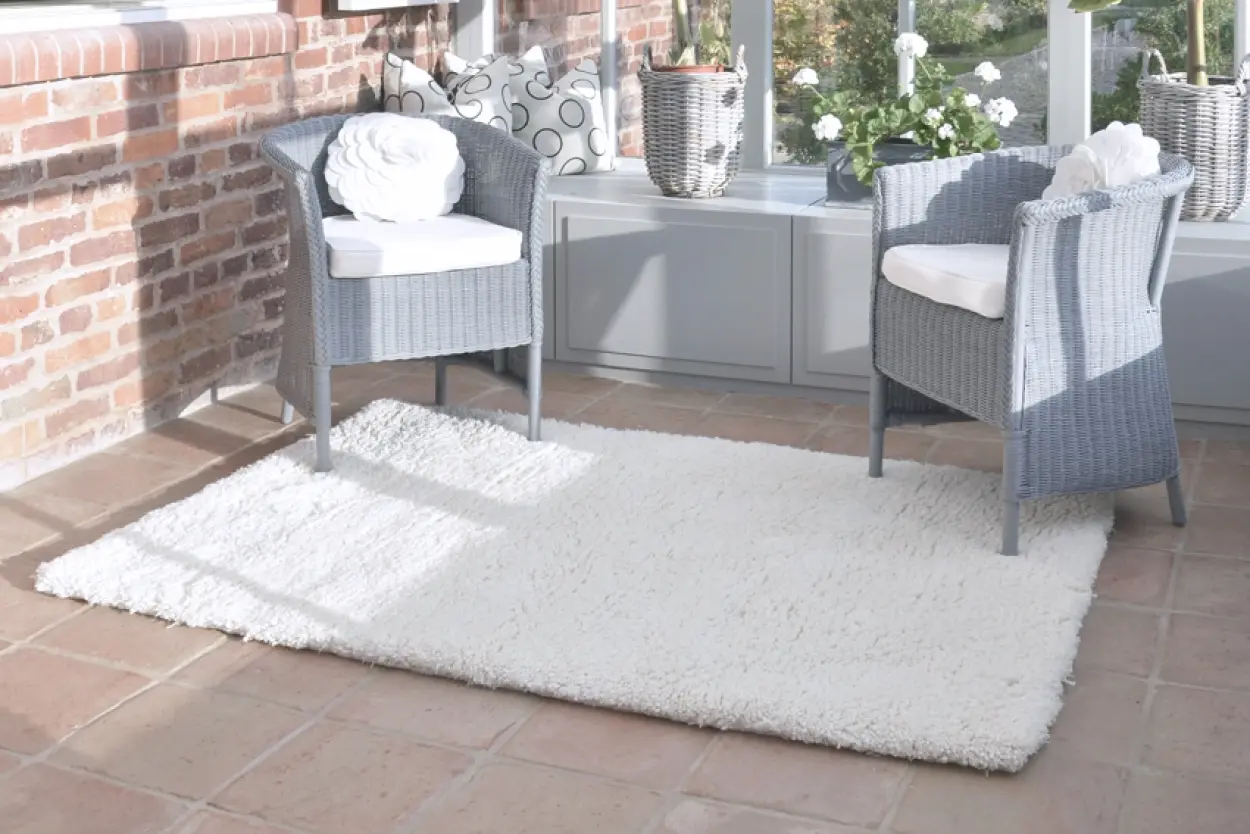 Woollen Shaggy rug - White - Luxurious Shaggy rug in 100% wool