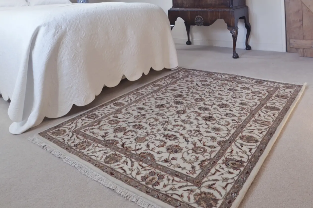 Very fine indo Persian - Cream - Handknotted rug with Persian design IPF006