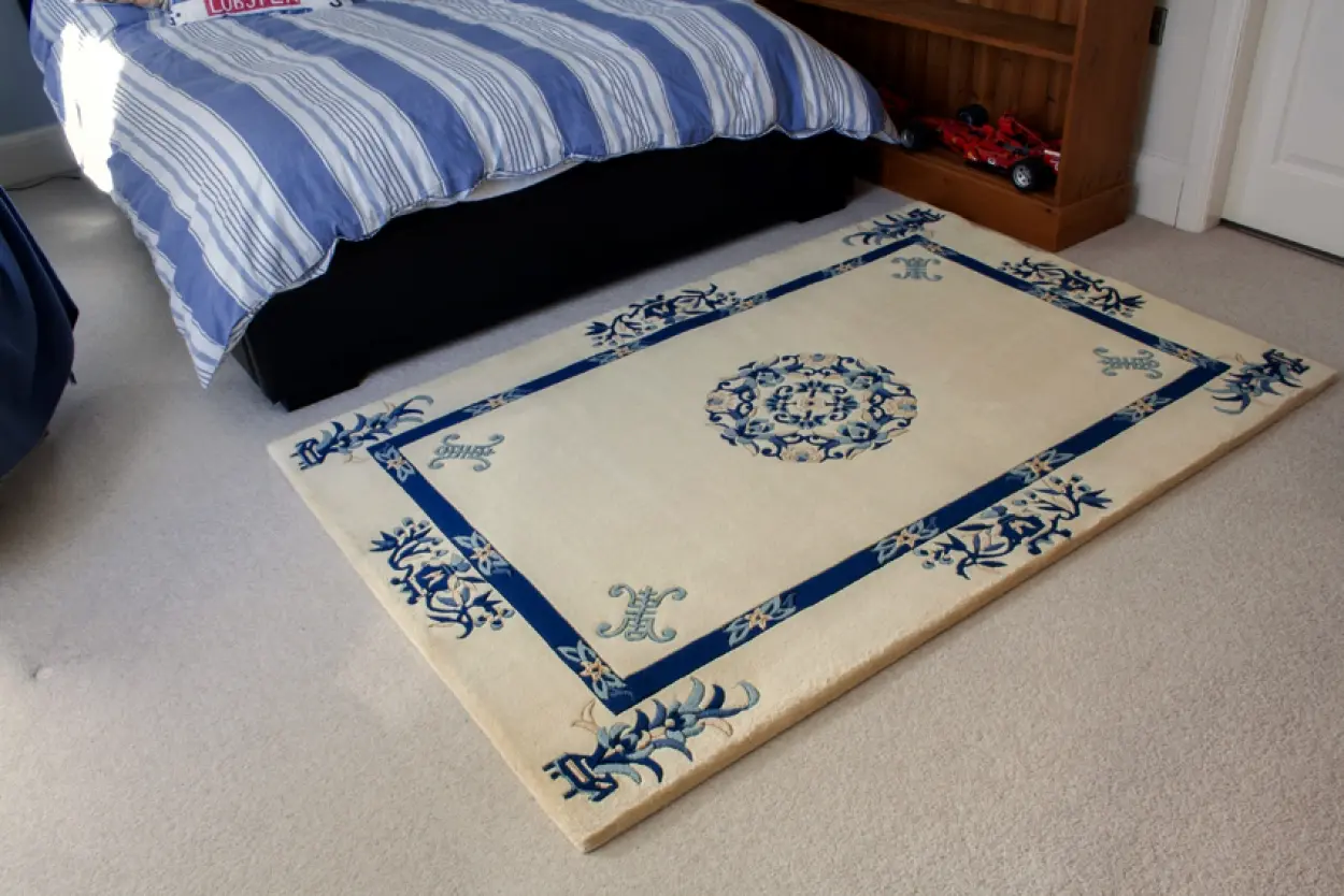 Premier Superwashed Chinese Rug - Cream & Blue - Luxury handknotted Chinese Rug