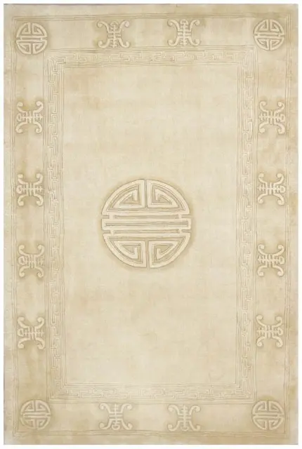 Plain carved Chinese rug - Cream - Handknotted 100% wool rug with Fu Shou design