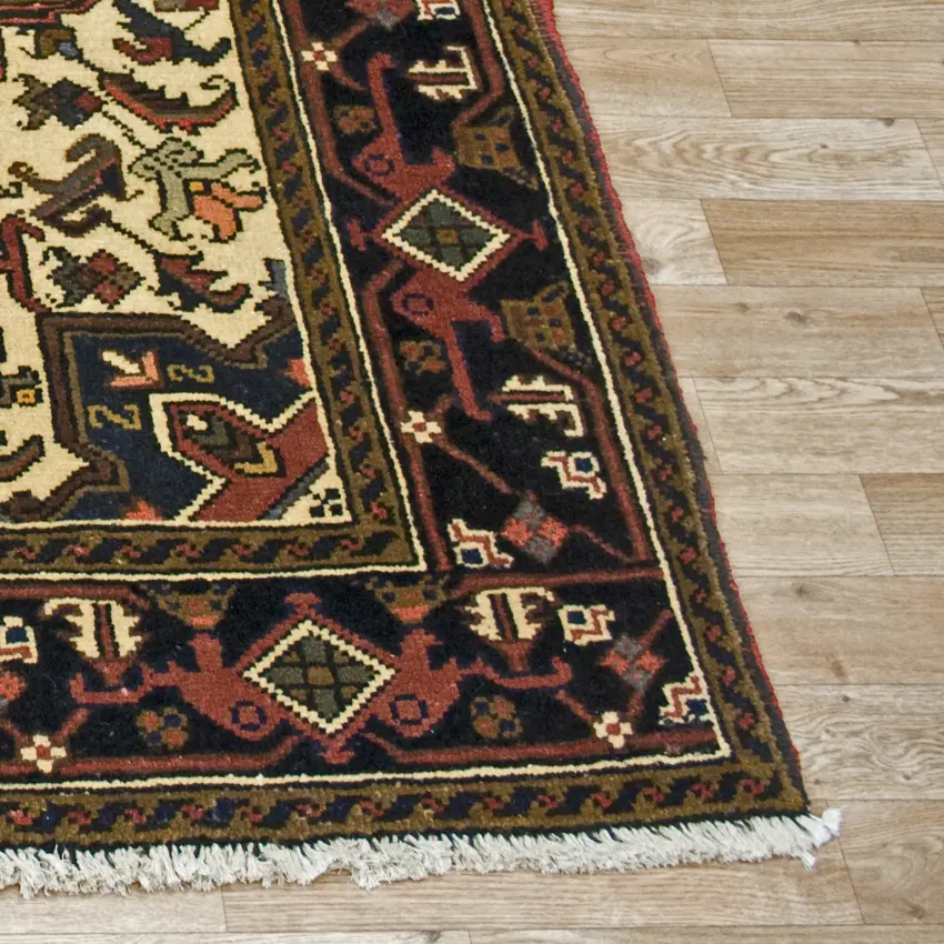 Persian Heriz Rug HER019000 2.05 x 1.50