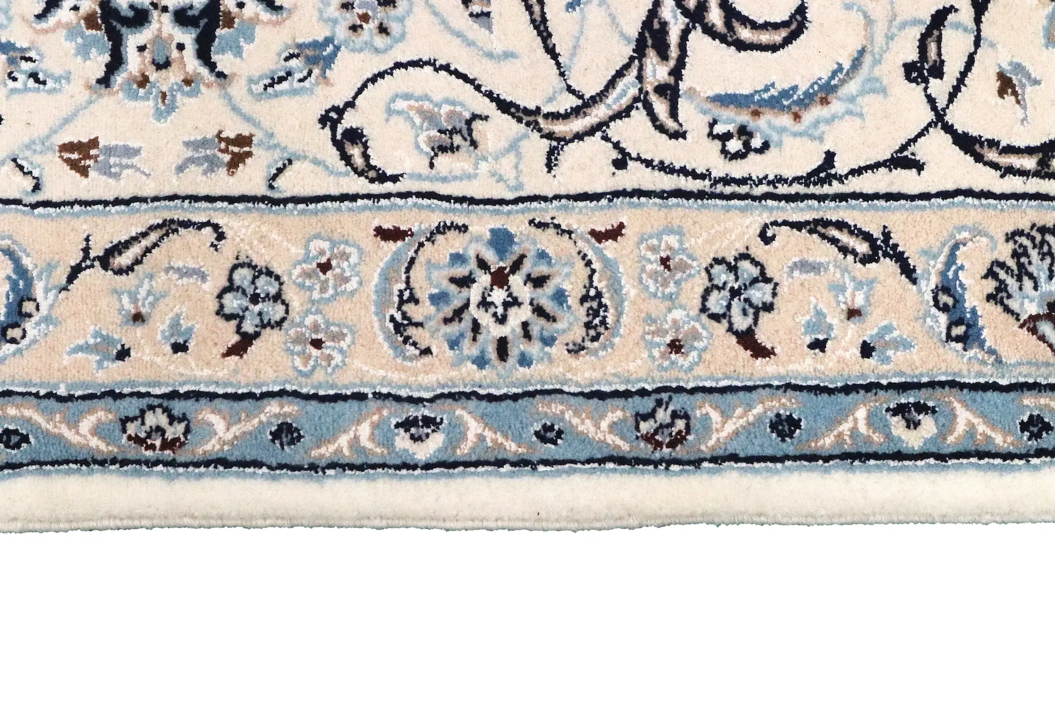 Persian Nain Rug. Design PNA029044 395x303