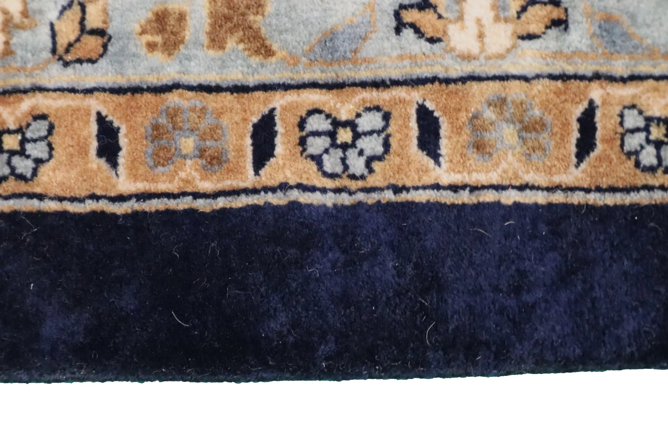 Very Fine Indo Persian Rug Design IPF035004 545 x 366