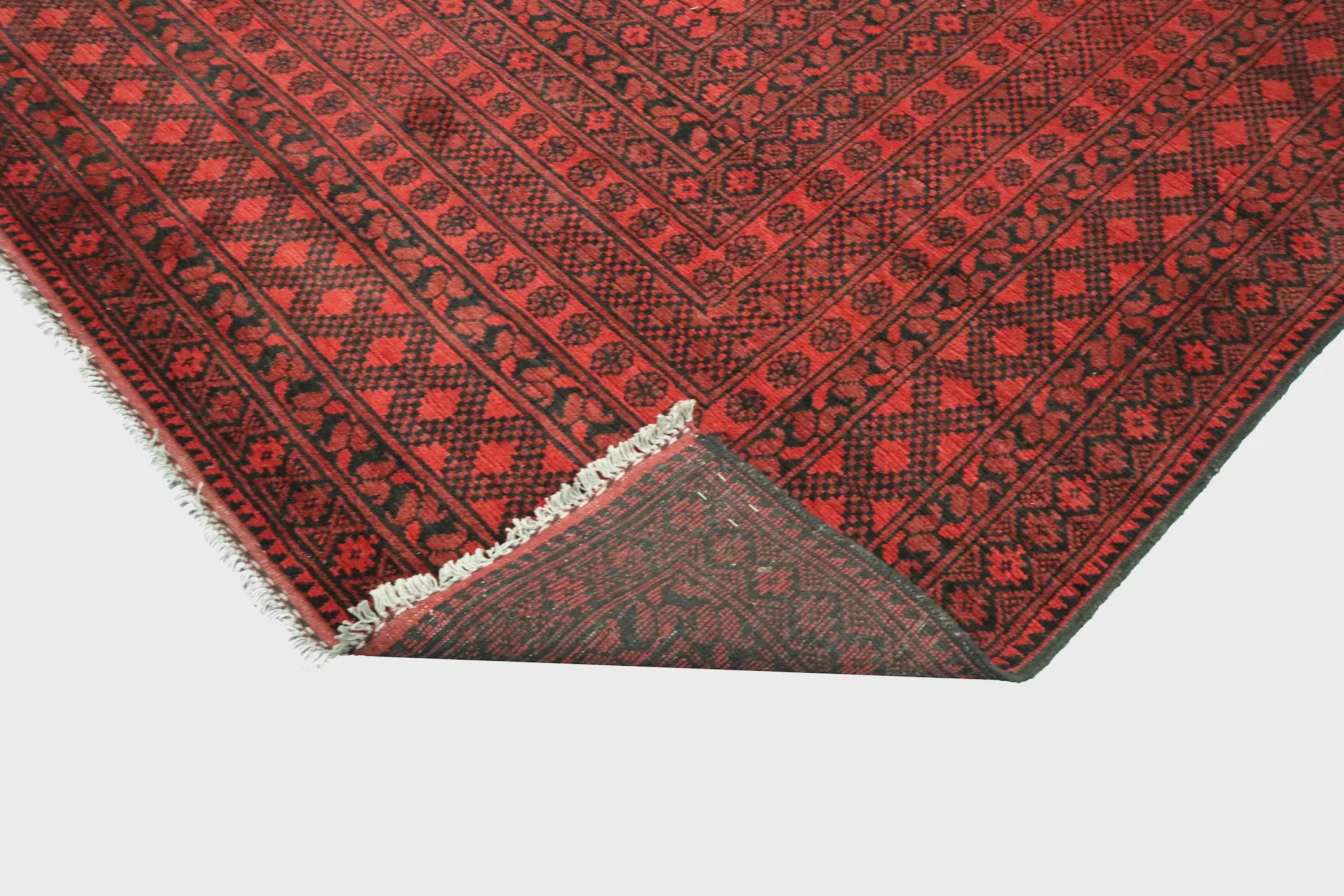 Fine Afghan Red Rug ARE036000 581x411