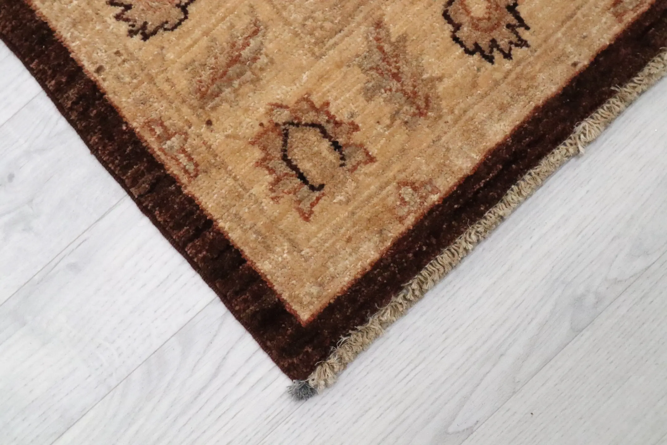 Afghan Veg Dye Rug AVE018053 179x119