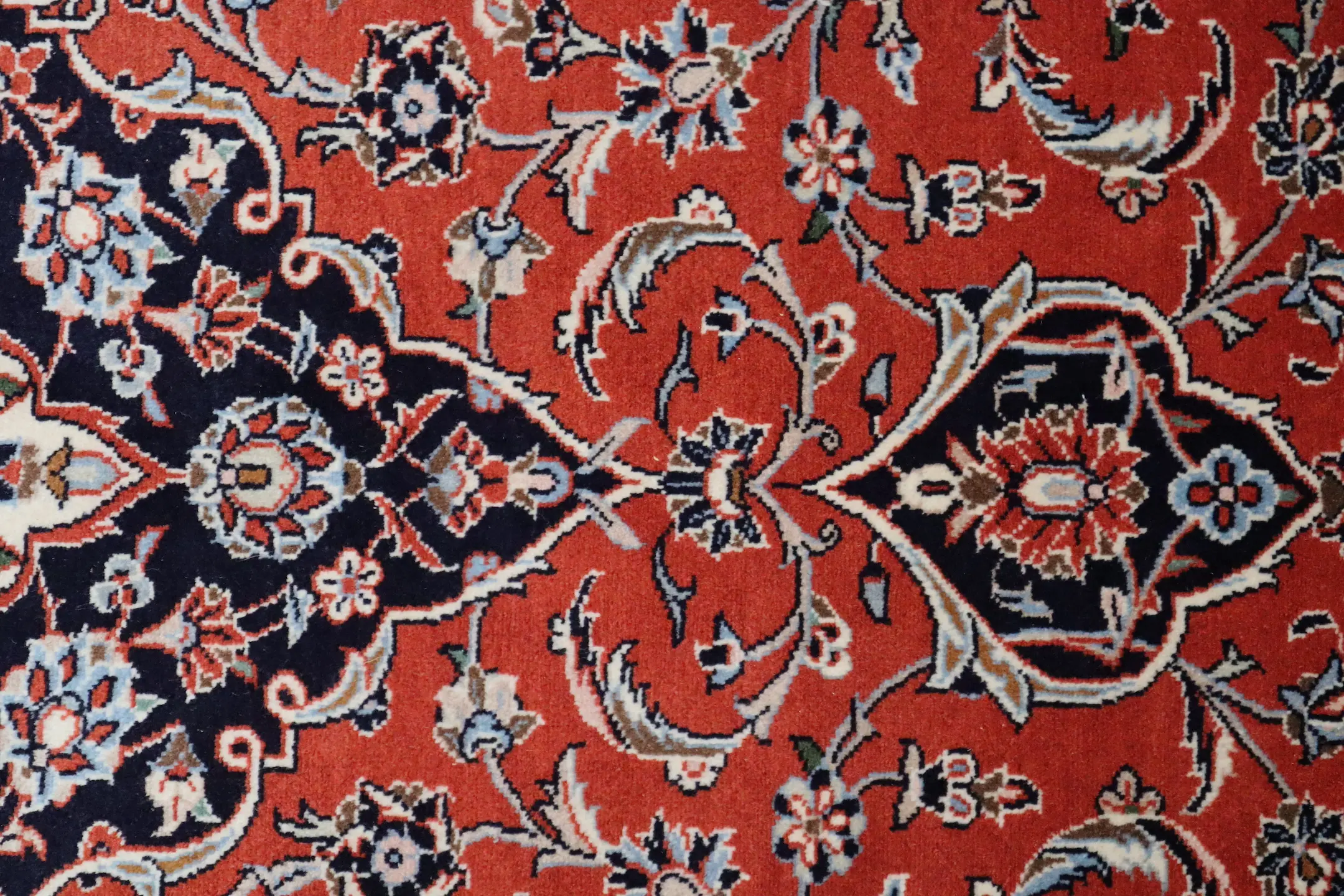 Persian Keshan Rug PER027CHE 353x254