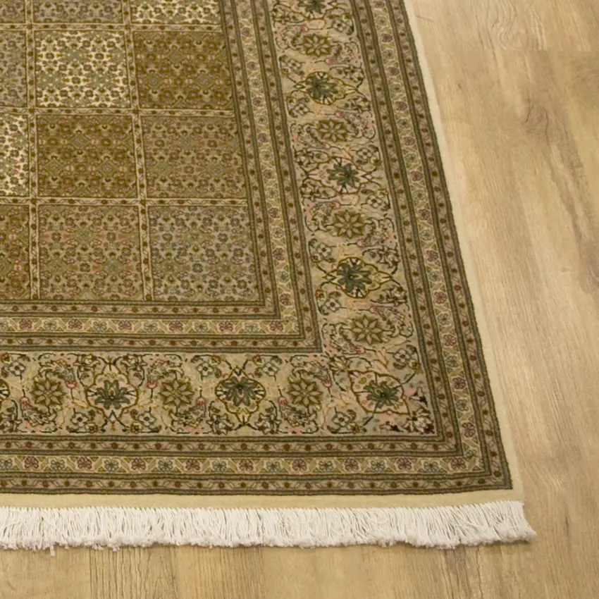 Persian Mahi Tabriz Rug PMT019ZCP 202 x 148