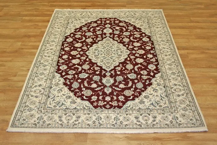 Persian Nain Rug PNA021052 252 x 170